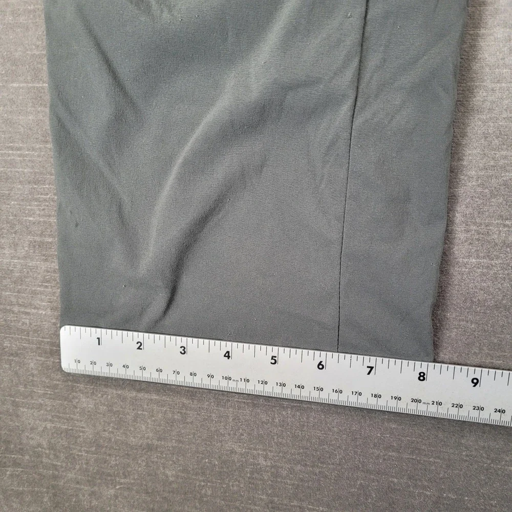 Columbia Men Outdoor Pants Size 12 Short Gray Omni Shield Water Repellent Hiking